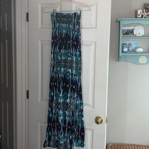 Maxi strapless tie dye dress